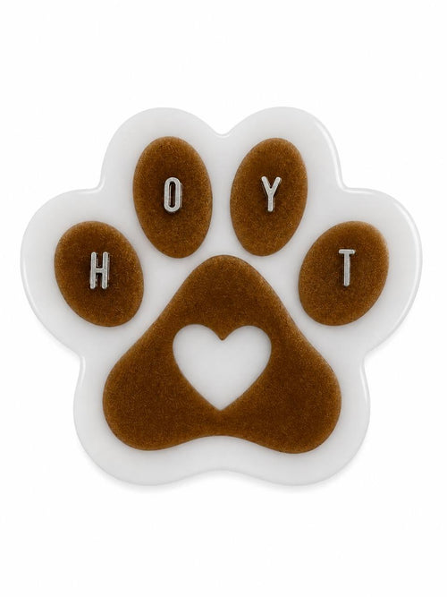 Finished Paw Print keepsake personalized with the name Hoyt